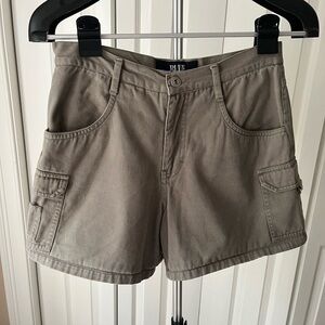 Tan Cargo Shorts with Relaxed Fit and Belt Loops